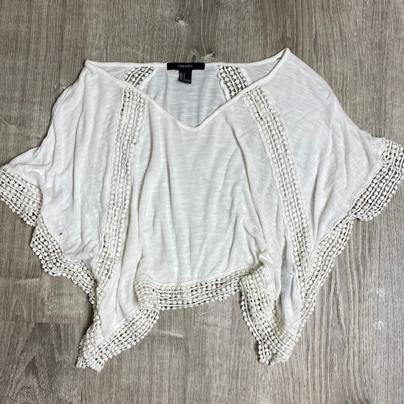 Forever 21 Tops - F21 crop oversized